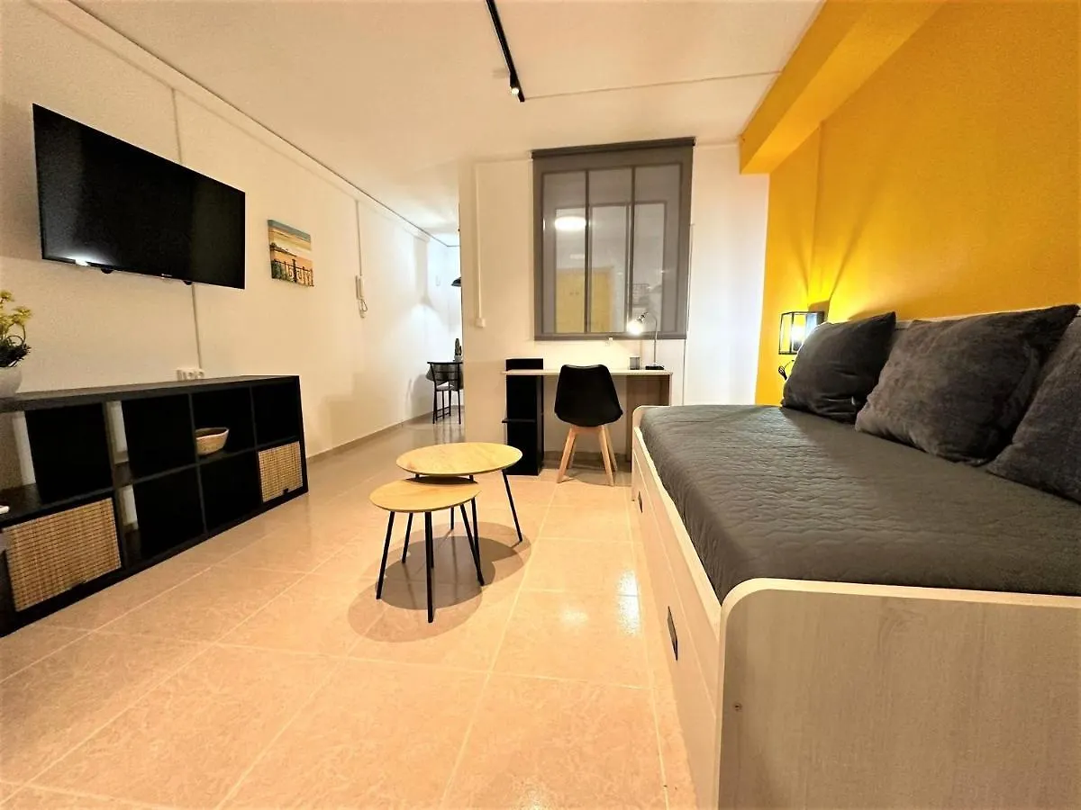 Tarracohomes, Th09 Studio Cathedral Con Aire Acondicionado 타라고나 스페인